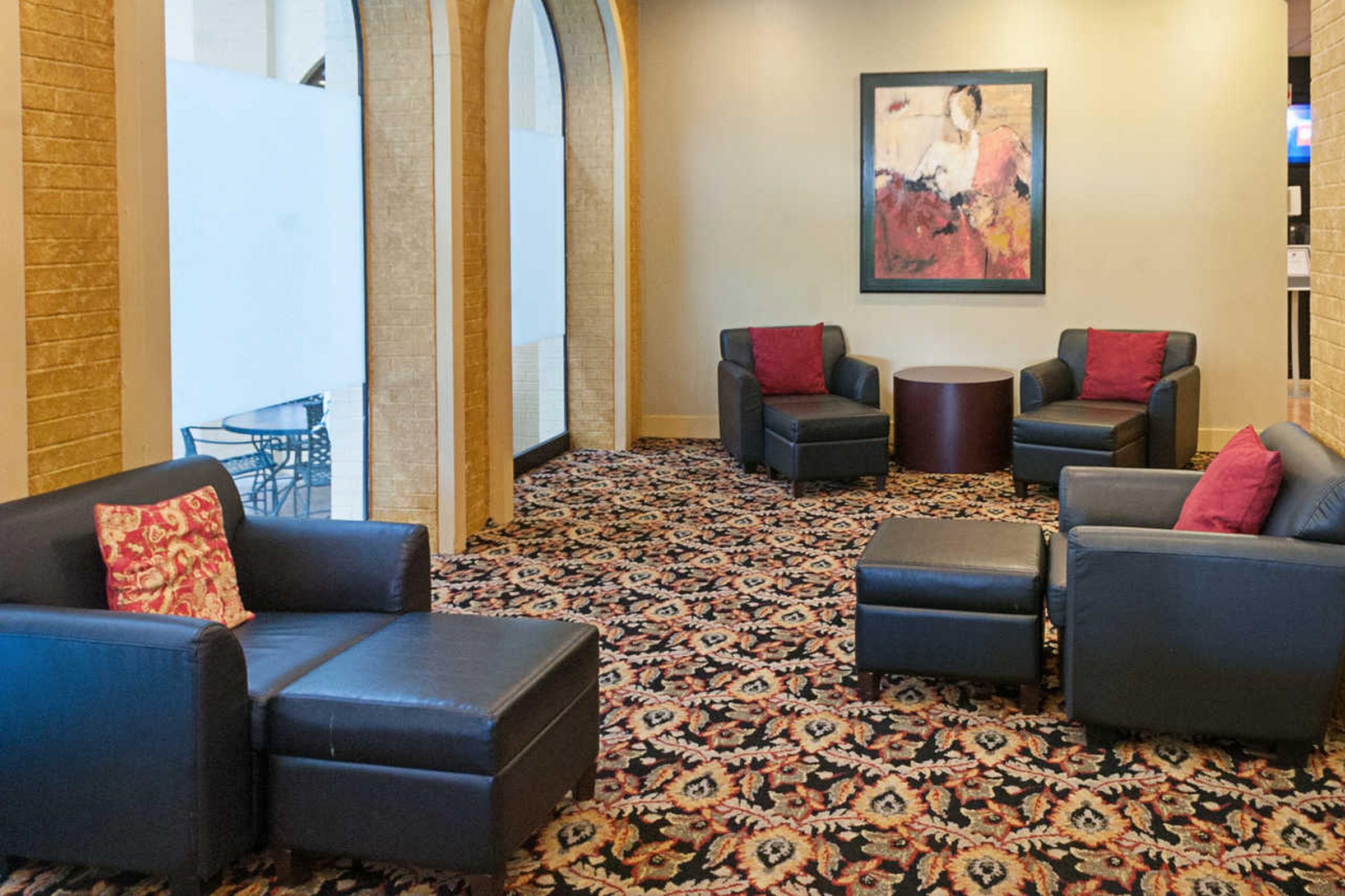 Clarion Hotel Cincinnati North Шаронвилл Экстерьер фото