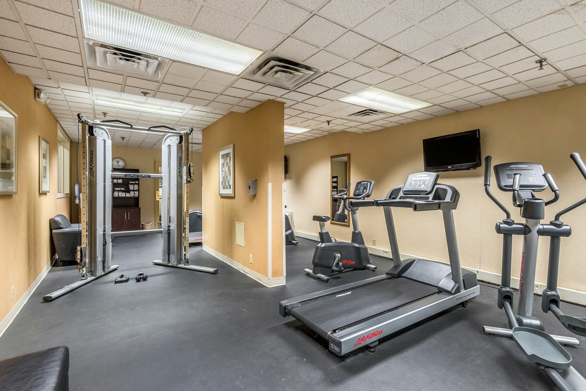 Clarion Hotel Cincinnati North Шаронвилл Экстерьер фото